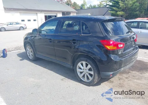 2014 Mitsubishi Outlander Sport Es z USA, uszkodzony, nr VIN 4A4AP3AU2EE014391